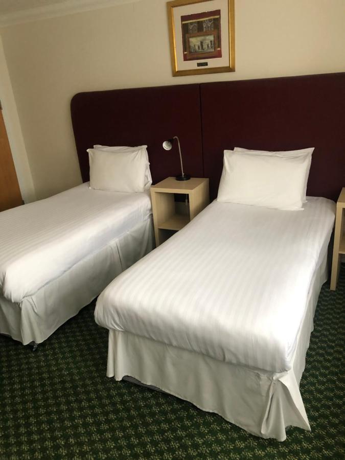 Granby Hotel グレーブゼンド エクステリア 写真